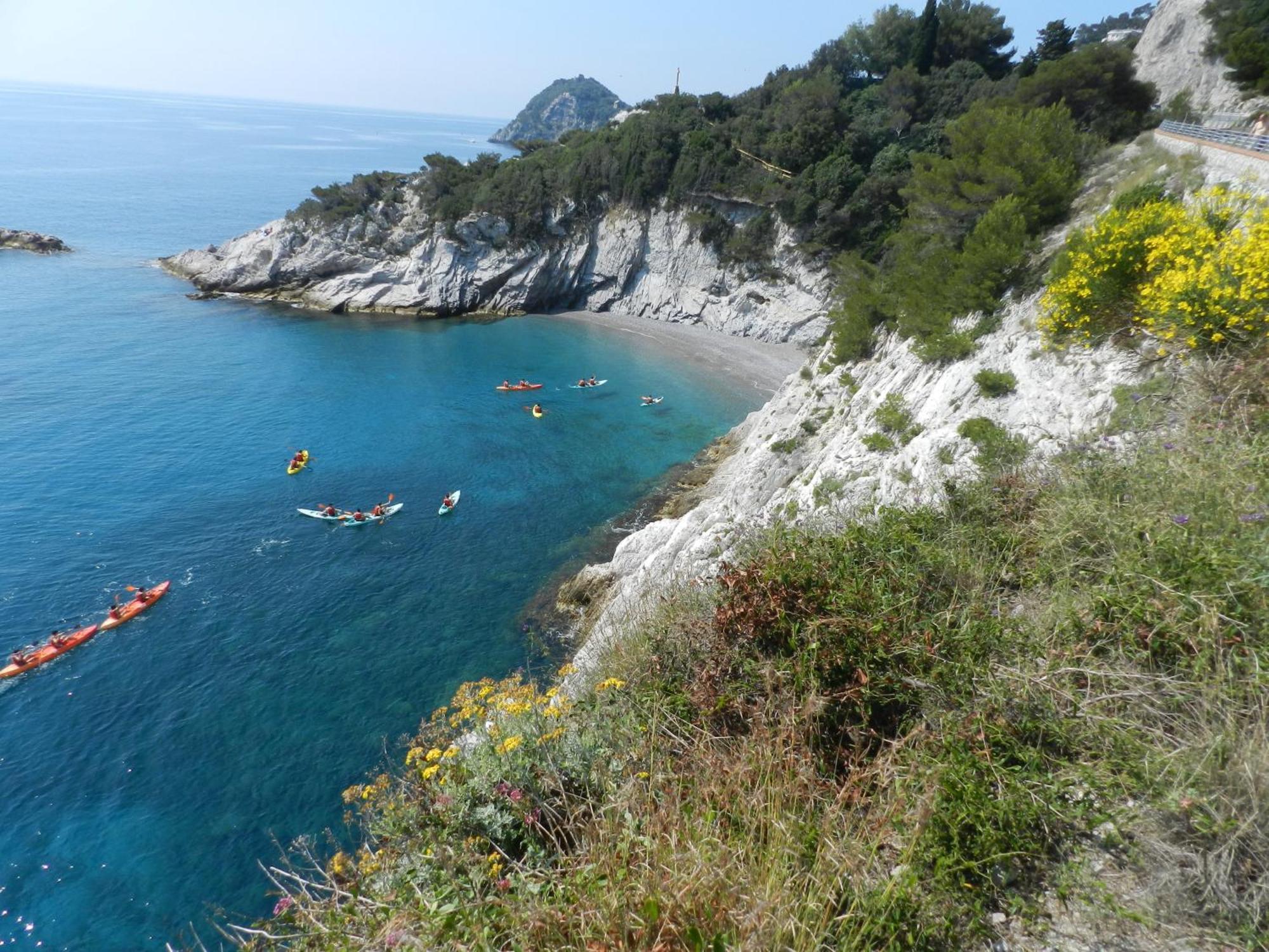 Il Giardino Sull'Isola - Appartamento - Берджеджи Екстериор снимка
